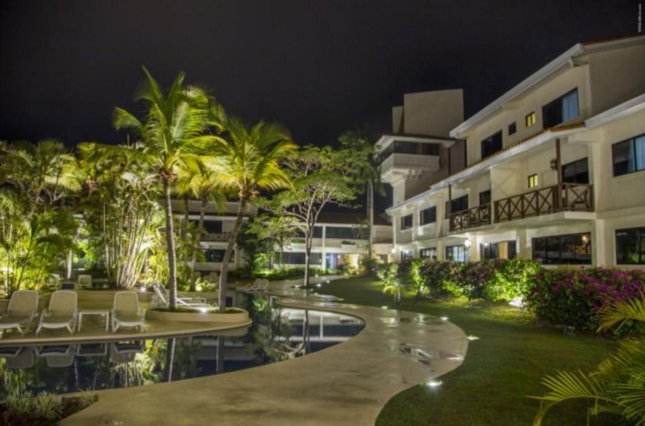 Private Family Room In Coronado Luxury Club & Suites 普拉亚科罗纳多 外观 照片