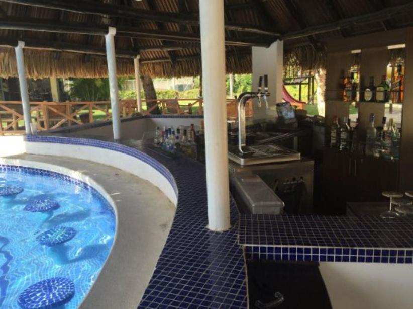Private Family Room In Coronado Luxury Club & Suites 普拉亚科罗纳多 外观 照片